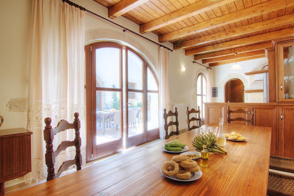 Askoutsi Manor, A Natural Tranquil Retreat, By Thinkvilla Agios Ioannis  Exteriör bild